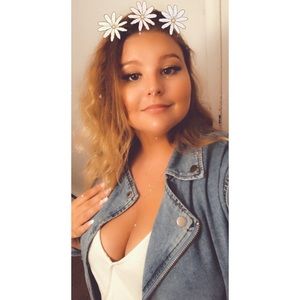 Meet your Posher, Lyndsay